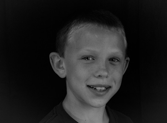 Hillcrest 4th Grade Hollywood Portraits-238