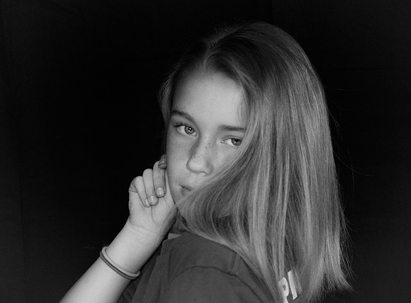 Hillcrest 4th Grade Hollywood Portraits-216