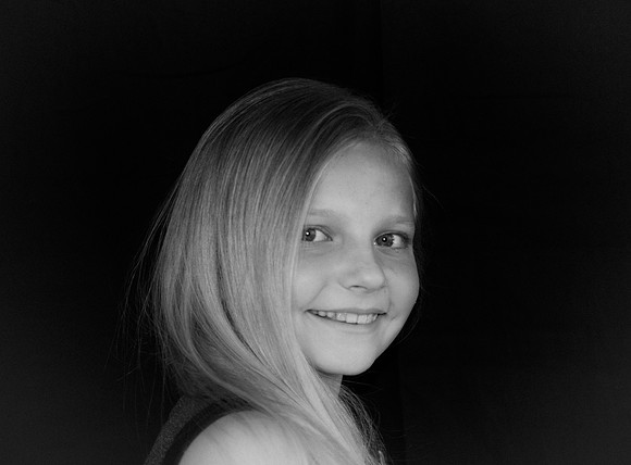 Hillcrest 4th Grade Hollywood Portraits-200