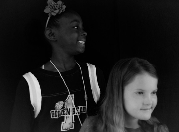 Hillcrest 4th Grade Hollywood Portraits-145