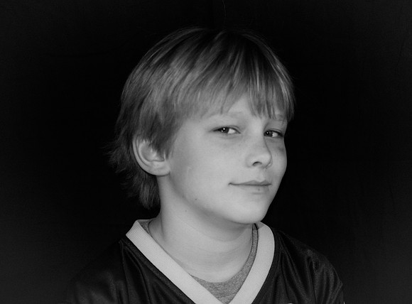Hillcrest 4th Grade Hollywood Portraits-22