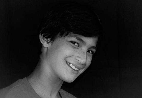 Hillcrest 4th Grade Hollywood Portraits-38